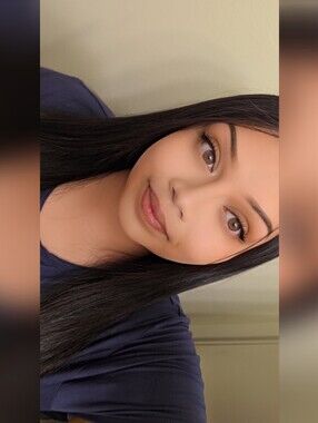 Meet your Posher, Anissa